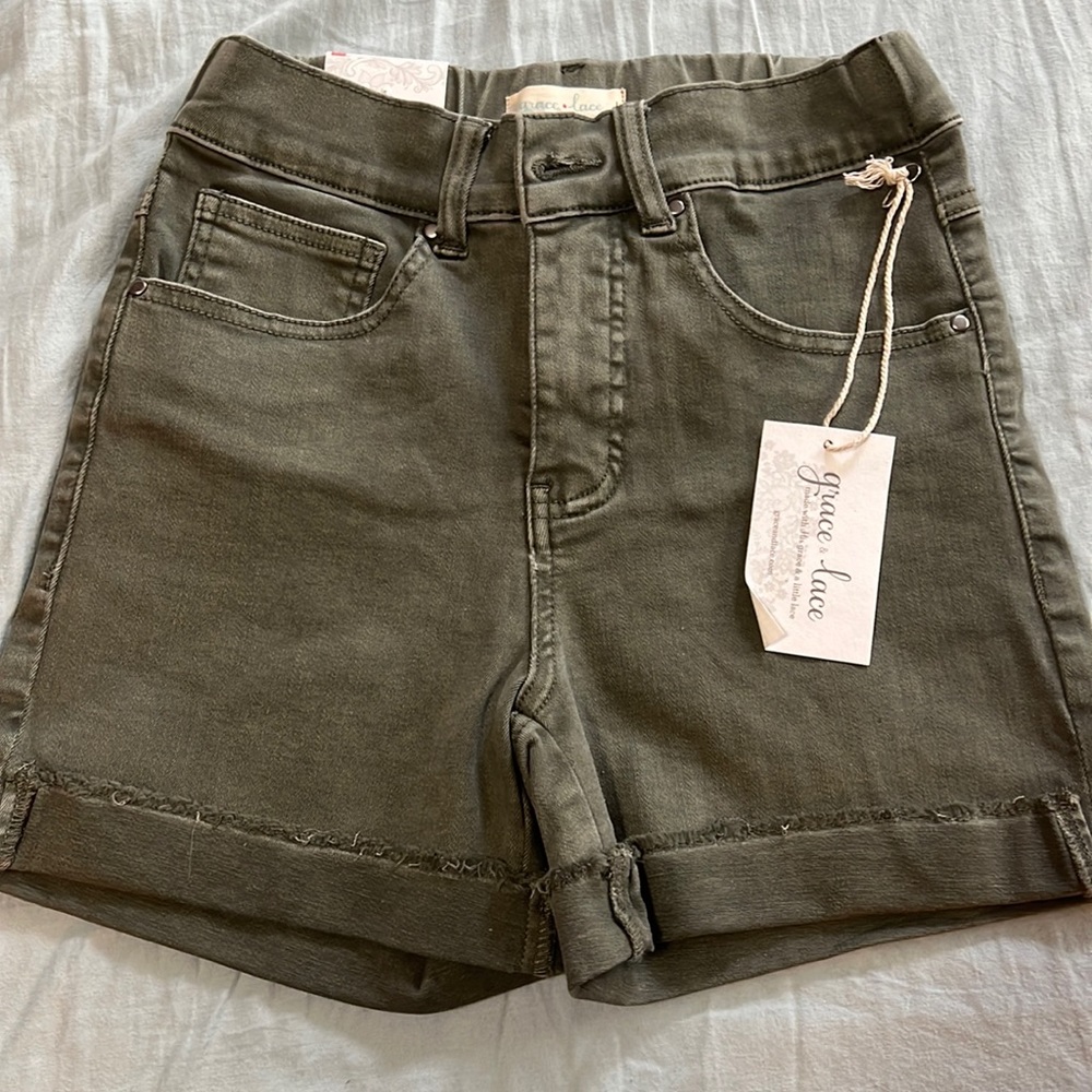 NWT Grace & Lace denim olive shorts. XS 3” inseam